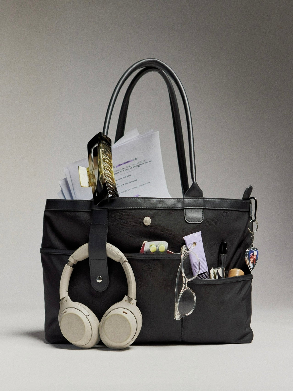 WORKMAN Bag: A Functional Everyday Bag Designed for Everyday Life