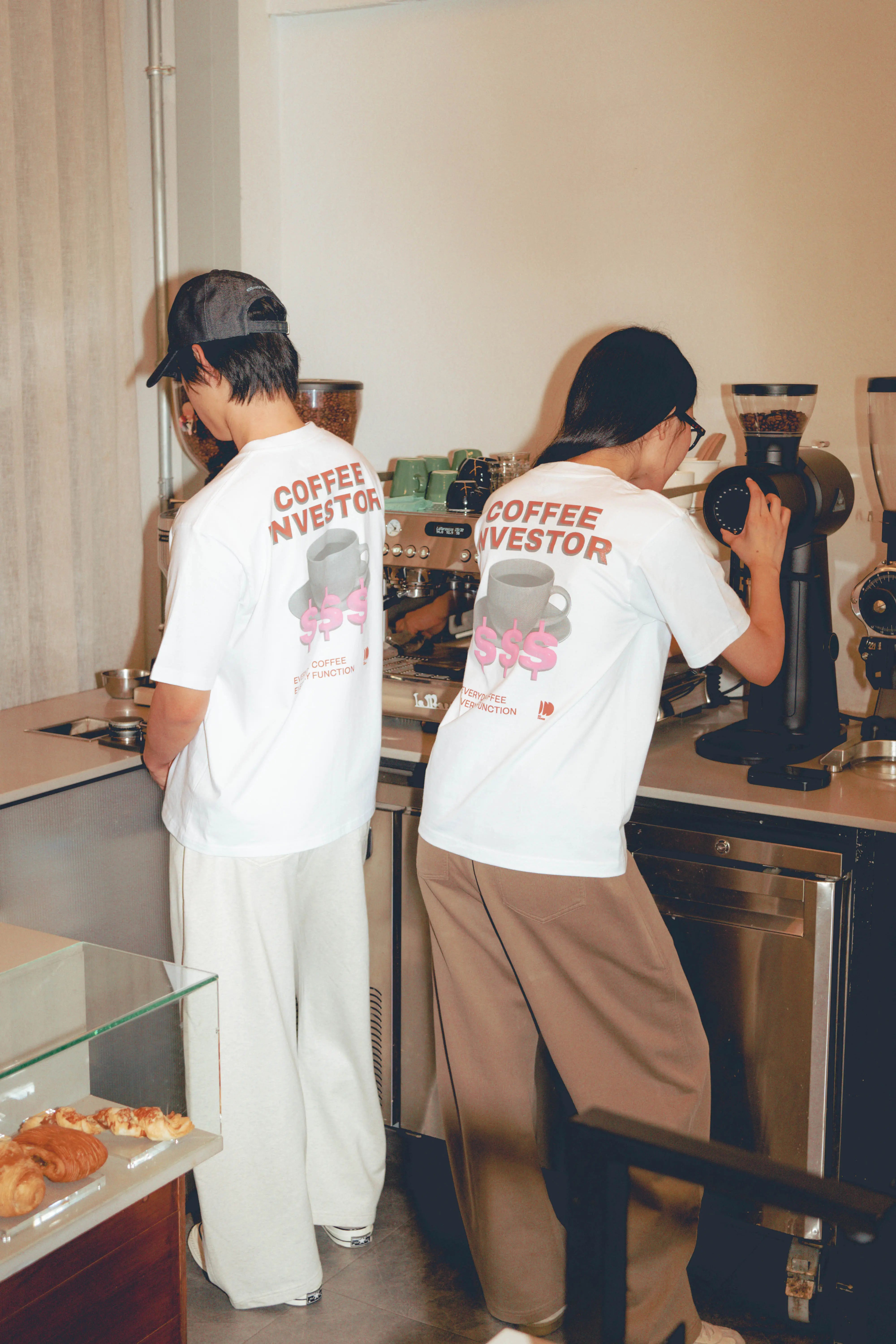 COFFEE INVESTOR T-shirt KODANGS