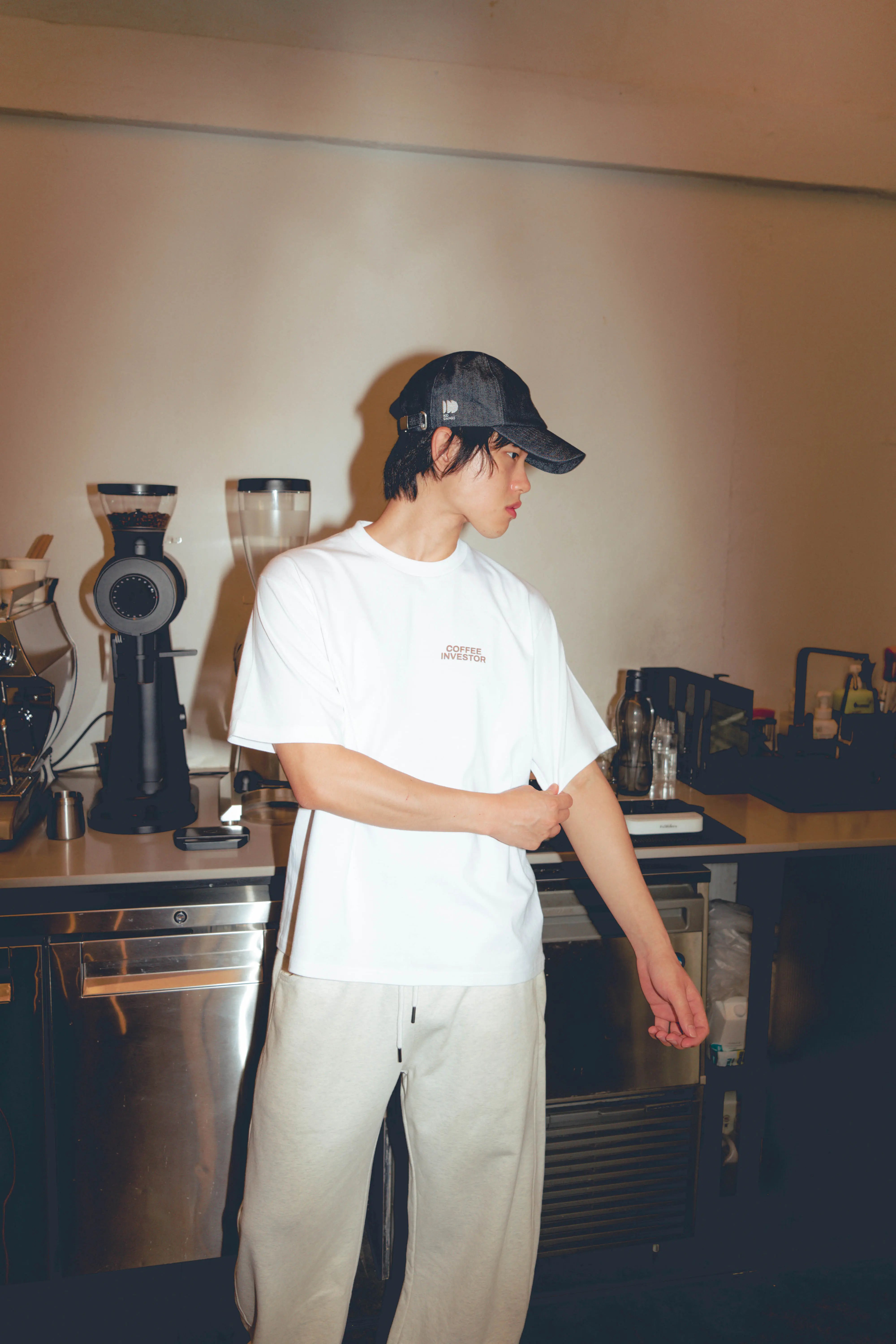 COFFEE INVESTOR T-shirt KODANGS