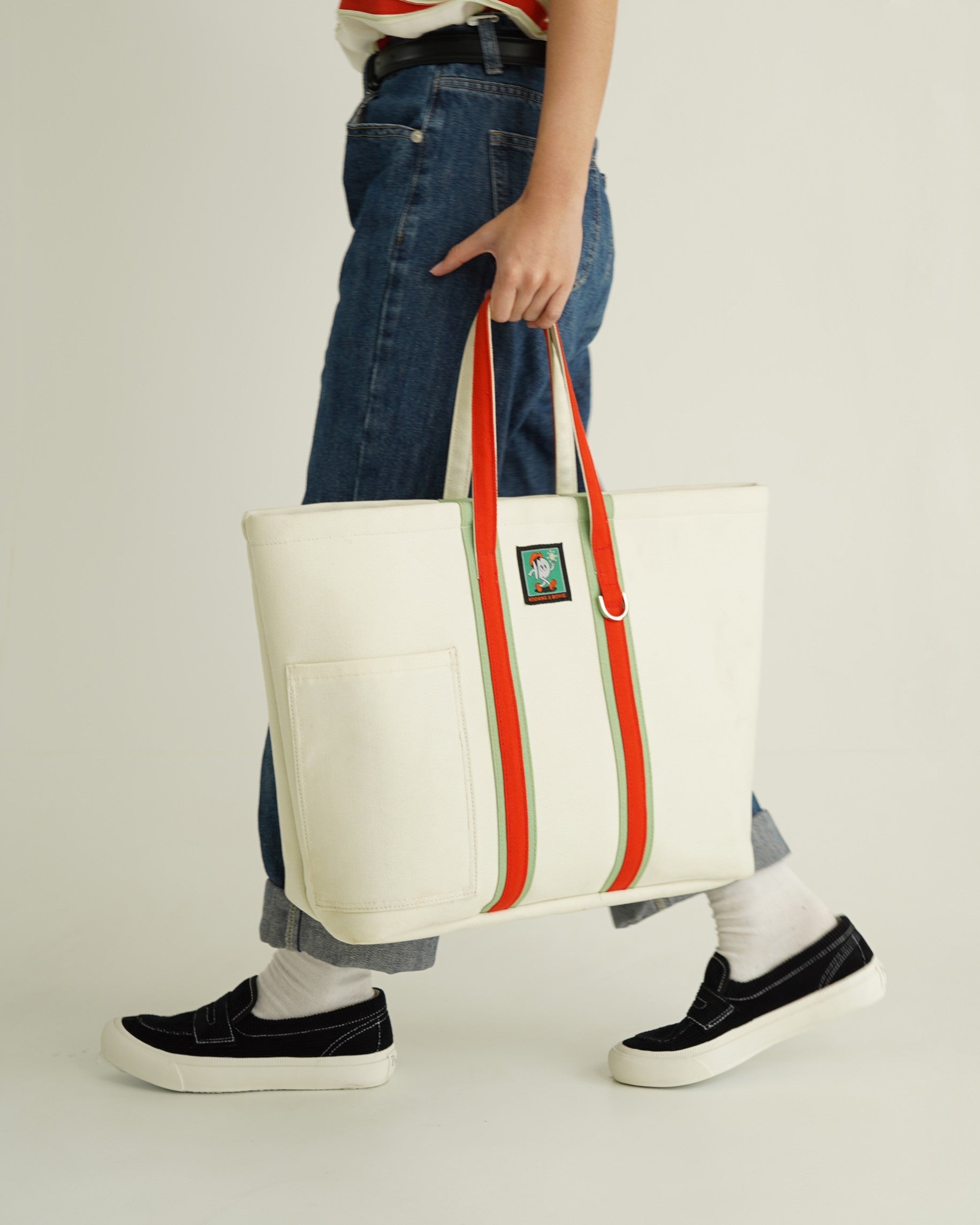 Handed Tote Bag (Collab Edition) Boyis x Kodangs