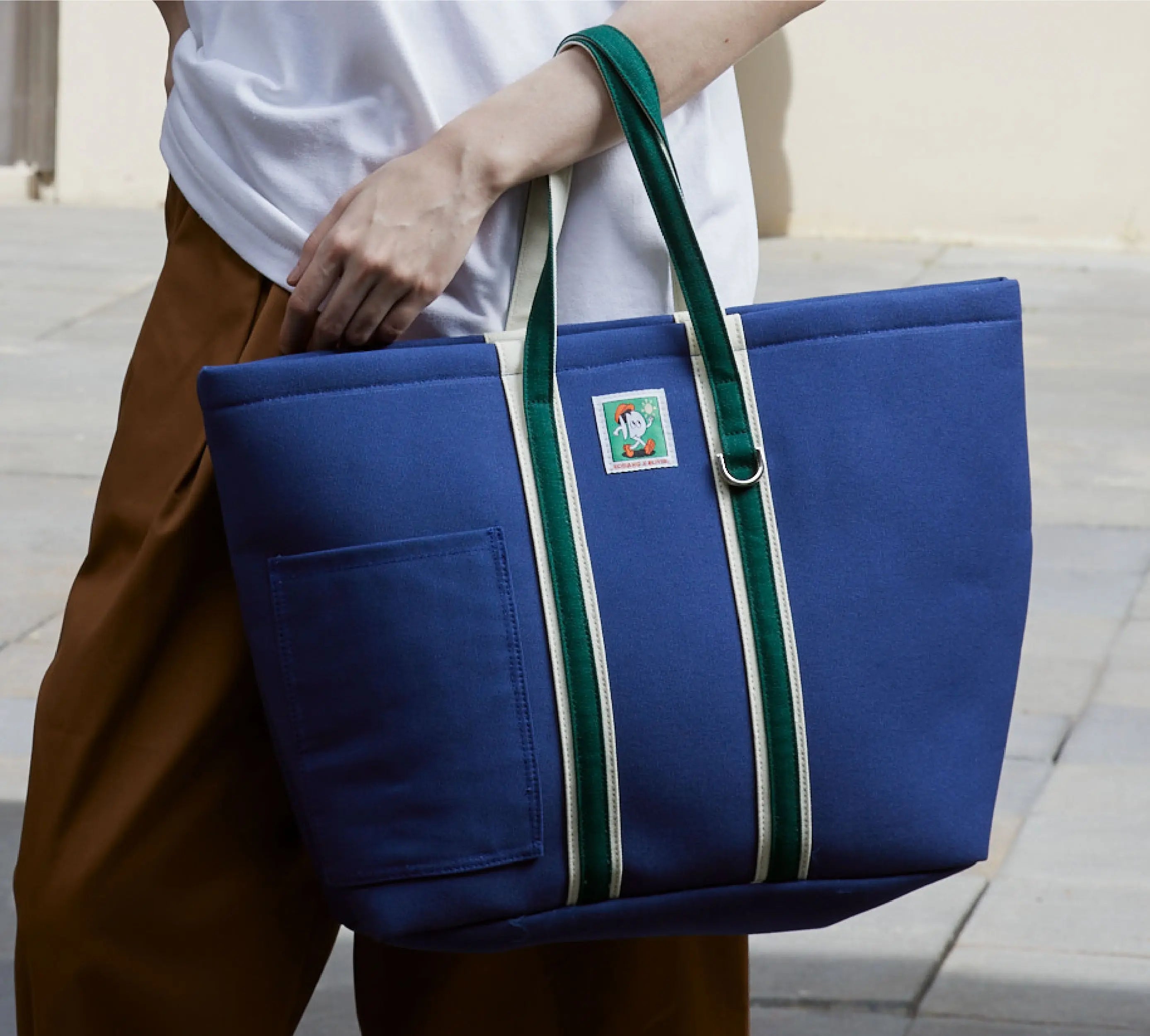 Handed Tote Bag (Collab Edition) Boyis x Kodangs KODANGS